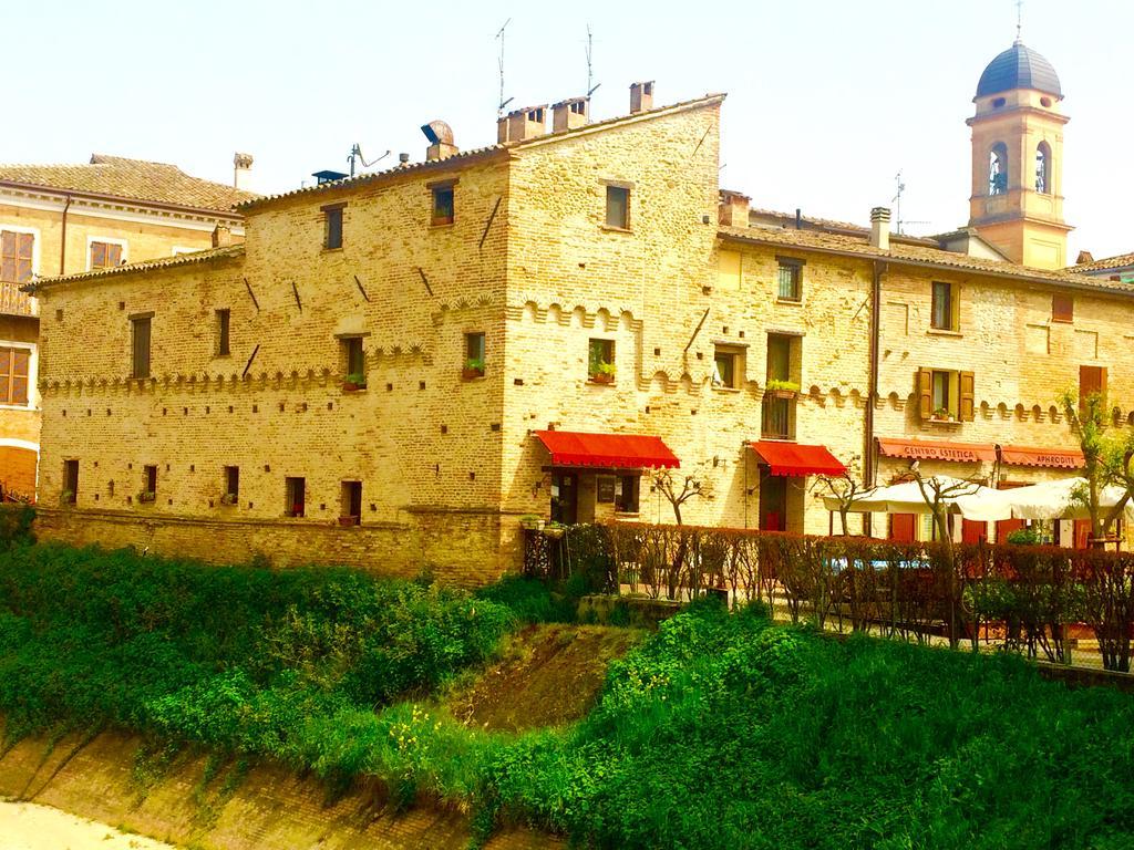 Locanda Delle Fate San Giovanni In Marignano Esterno foto